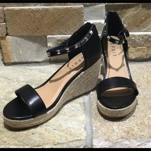 NEW, Esprit, black wedges w/studded ankle straps